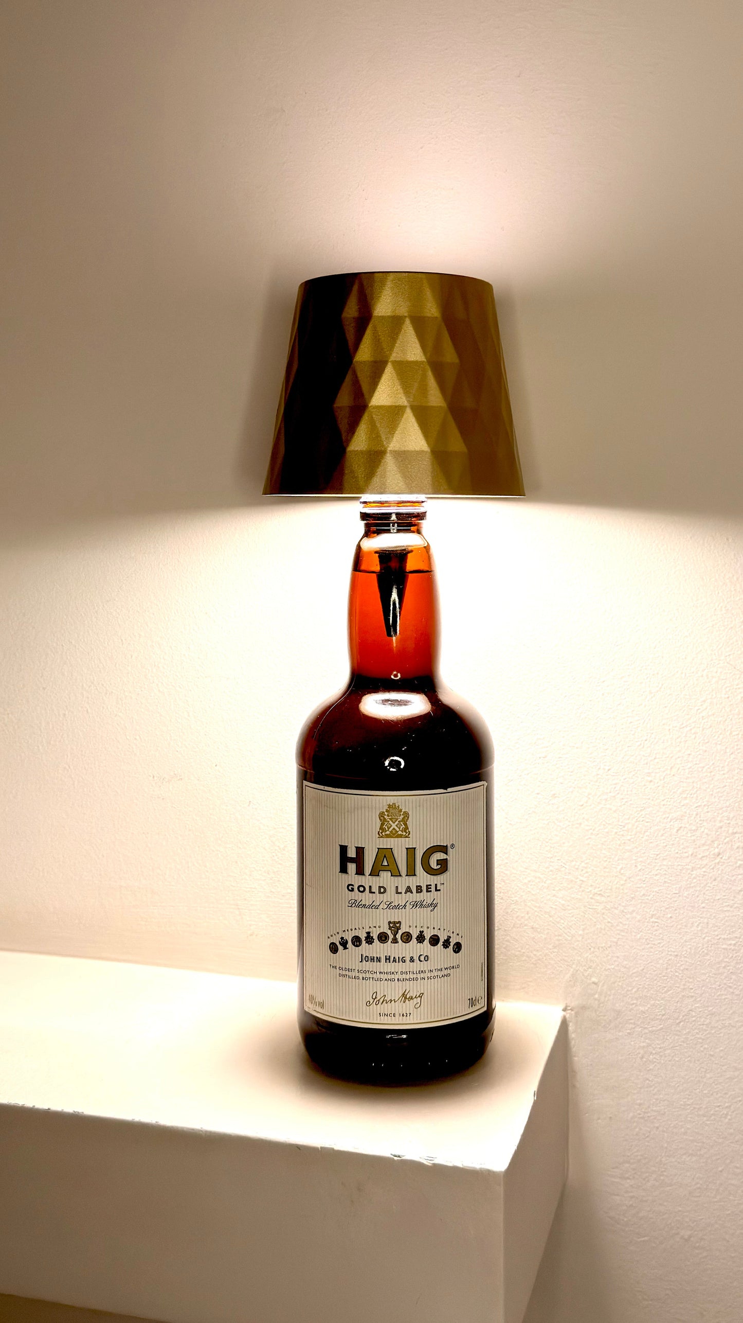 Haig ''Whiskey'' Table Lamp