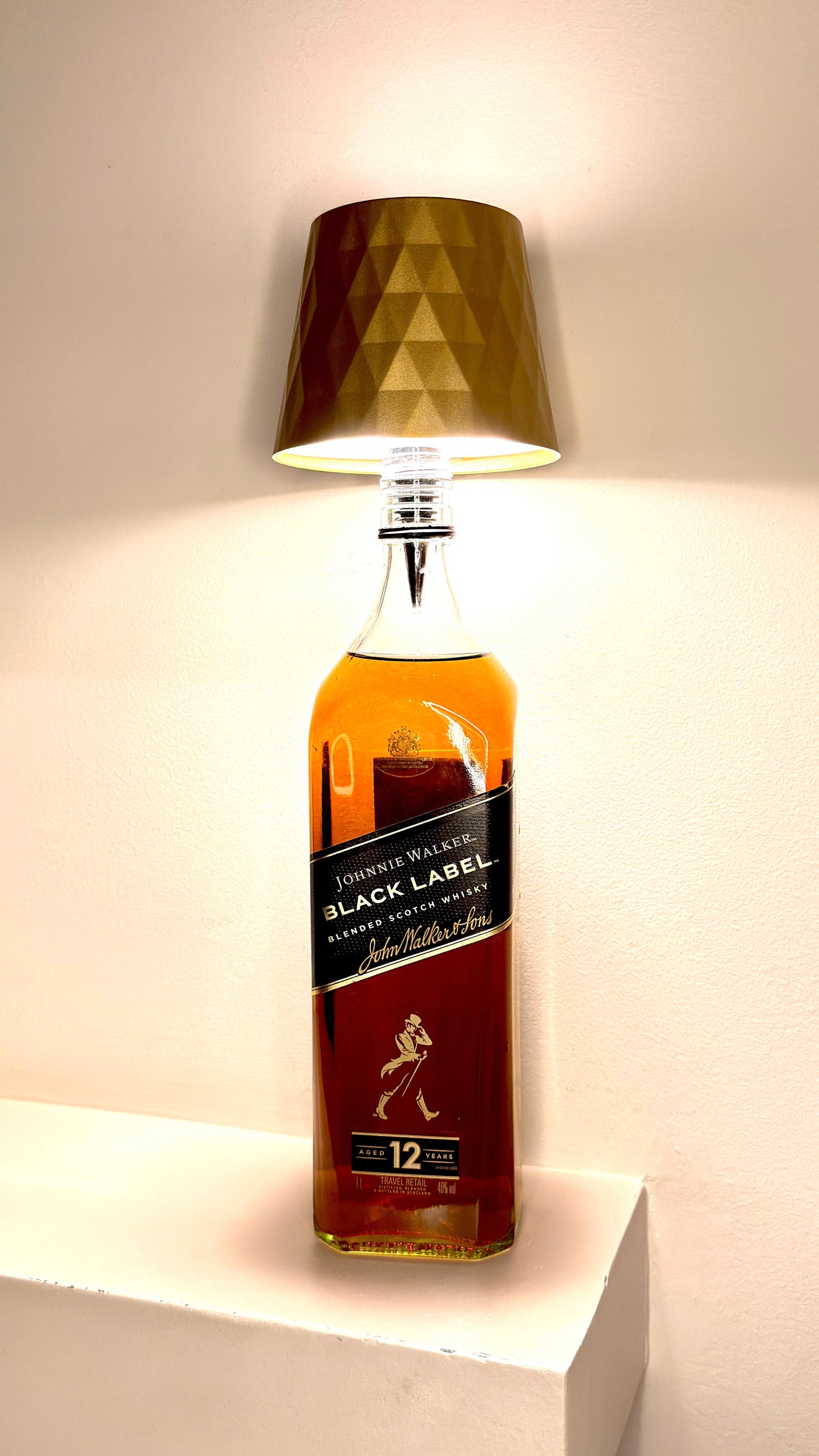 Johnnie Walker Black Label ''Whiskey'' Table Lamp